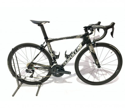 Pre-Owned Cipollini Bond DI2 Carbon Road Bike - Medium 