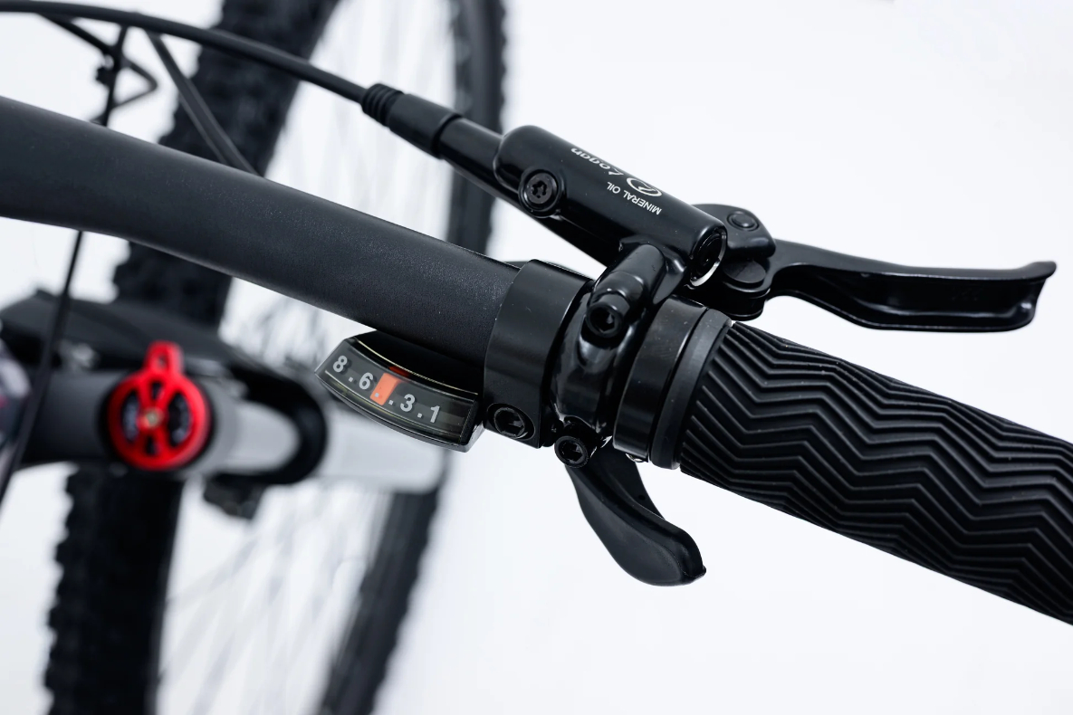 Avalanche Reflex Sport Aluminium Hardtail Mountain Bike 