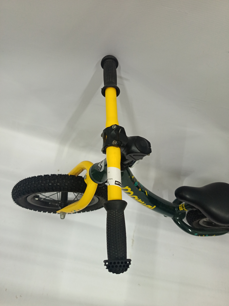 Pre-Owned Marvel Bokkie 12 Inch Junior Bike