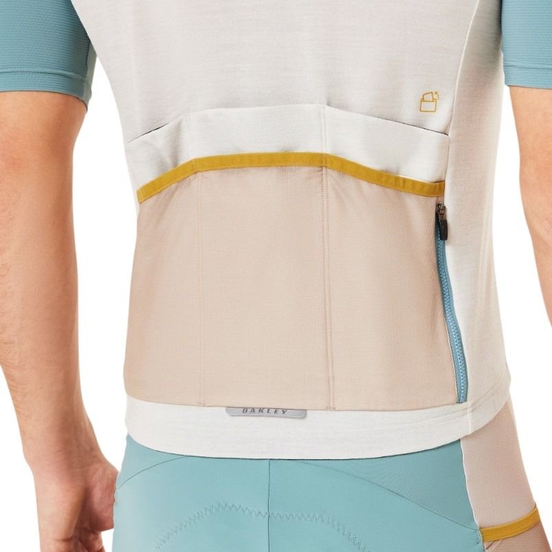 Oakley Off Grid 2.0 Short Sleeve Men's Jersey 