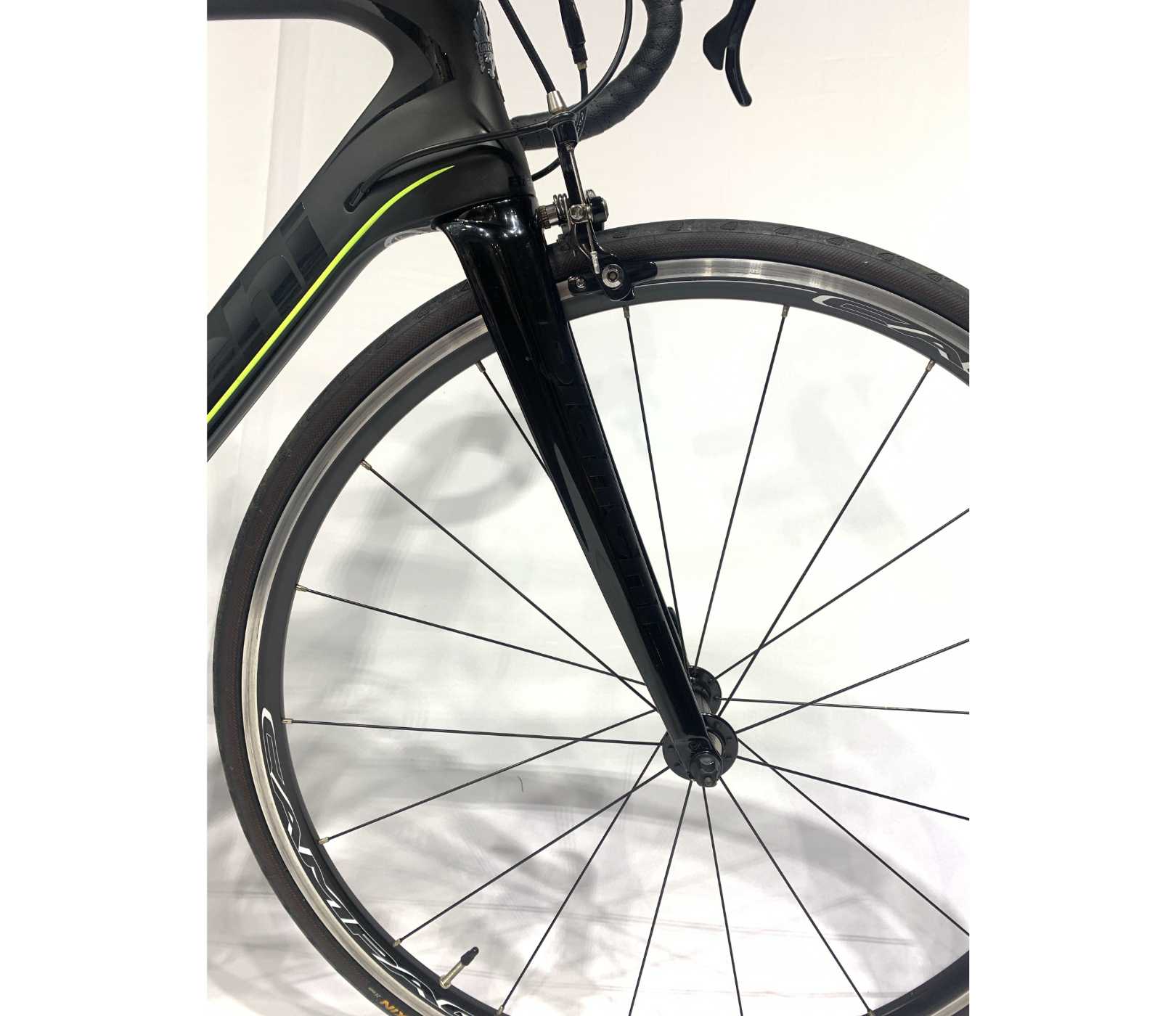 Pre-Owned Bianchi Infinito CV Carbon Road Bike - 55cm