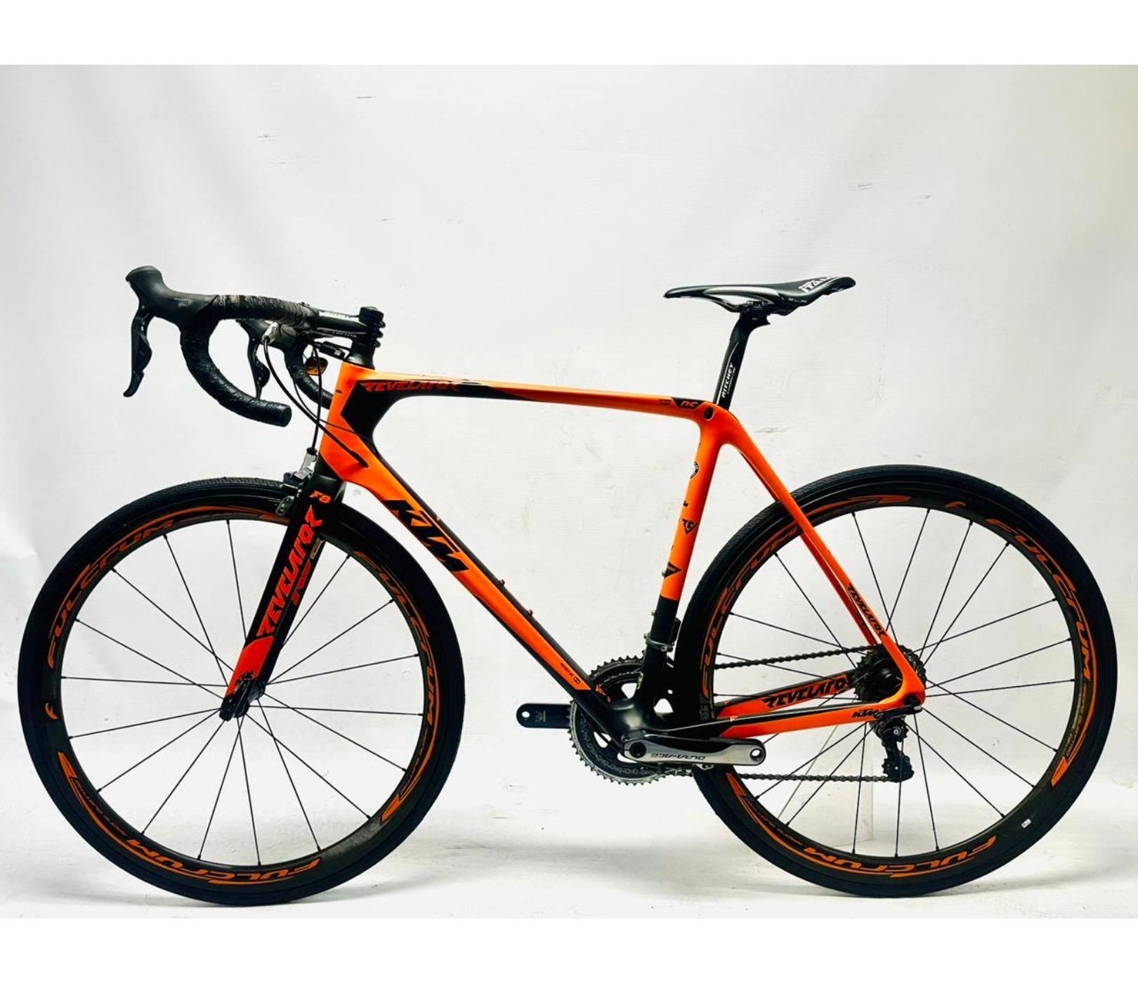 Pre-Owned KTM Revelator Prestige Carbon Road Bike - Large 