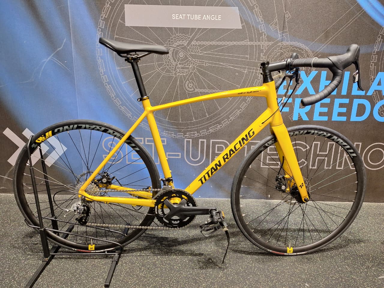 Demo Titan Stryker Comp Aluminium Road Bike Medium 2023 