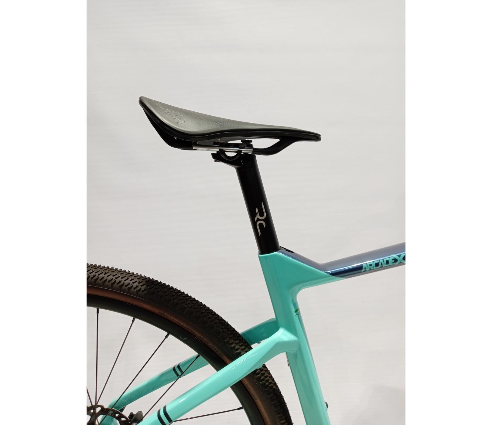 Pre-Owned Bianchi Arcadex GRX Carbon Gravel Bike - Small 