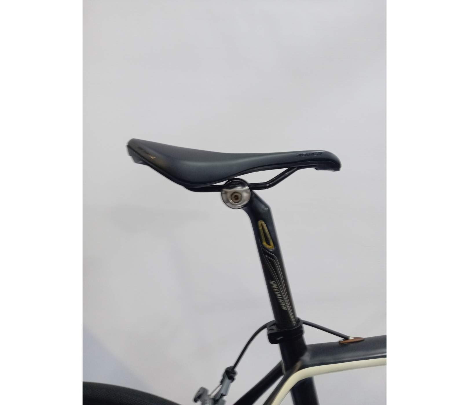Pre-Owned Specialized Tarmac SL4 Carbon Road Bike - Large