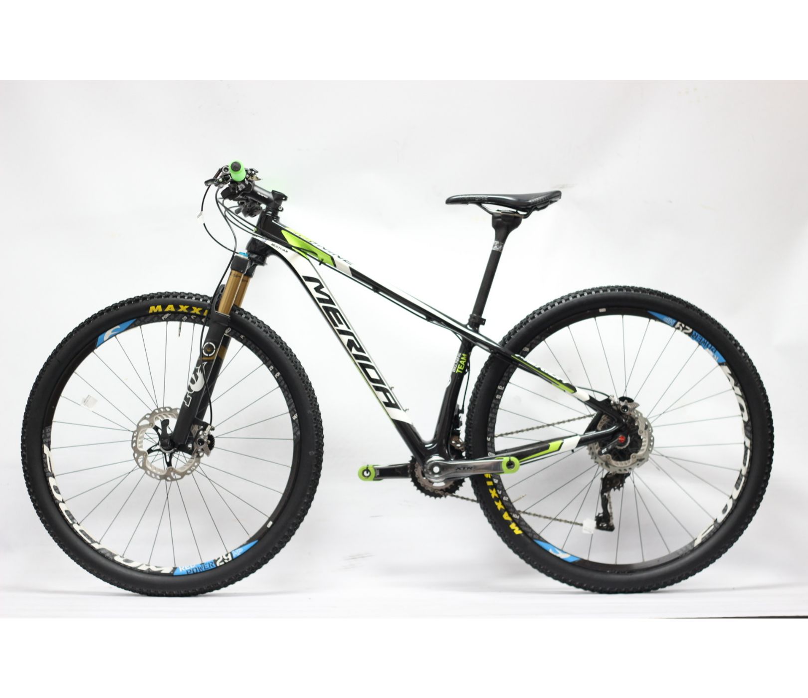 Pre-Owned Merida Big Nine Team Carbon Hardtail Mountain Bike - Small