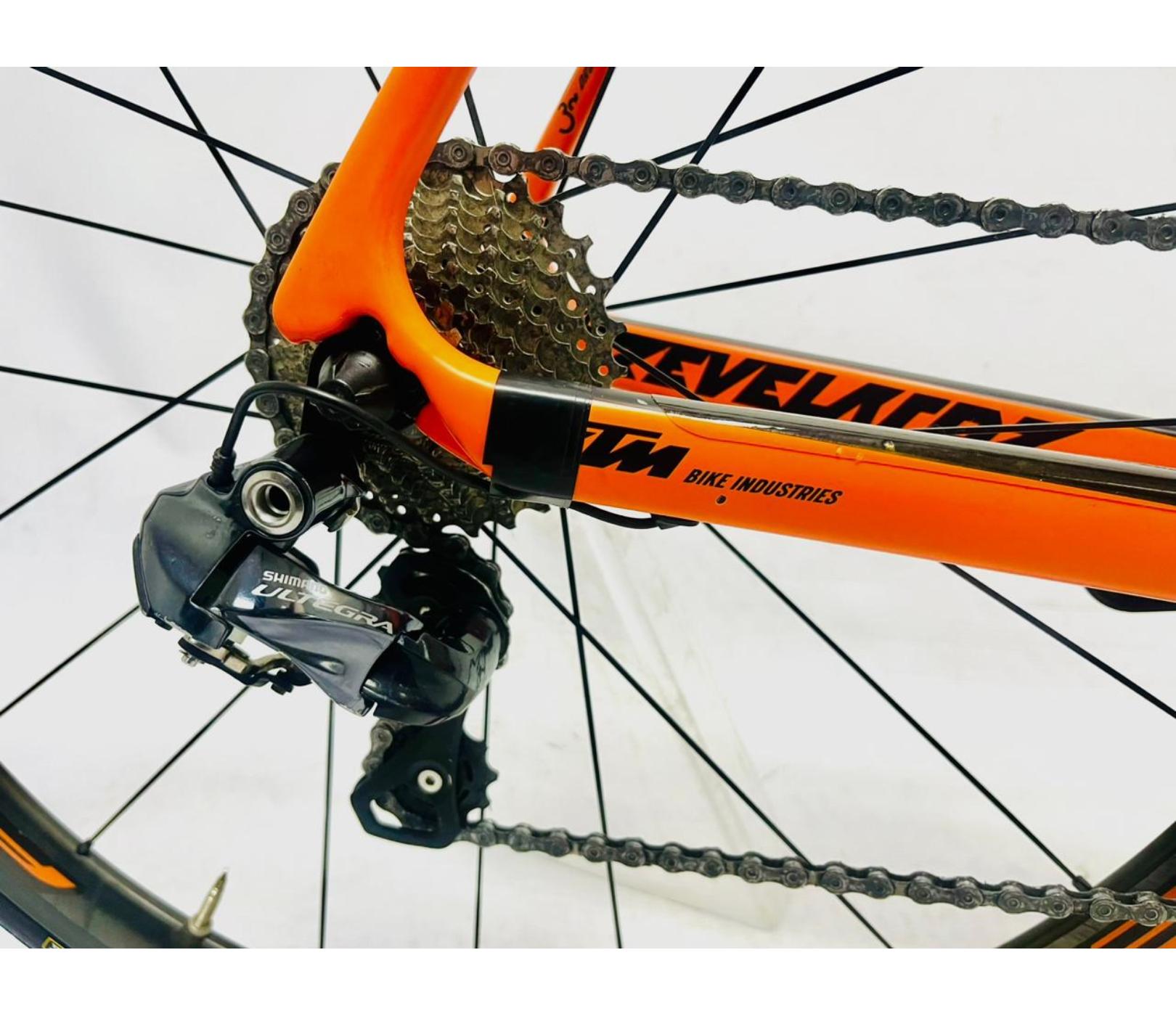Pre-Owned KTM Revelator Prestige Carbon Road Bike - Large 