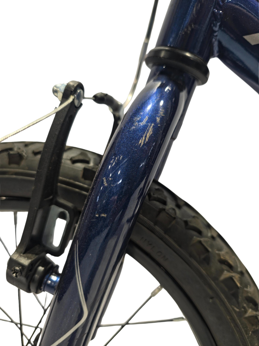 Pre-Owned Avalanche Bolt 16 Inch Junior Bike