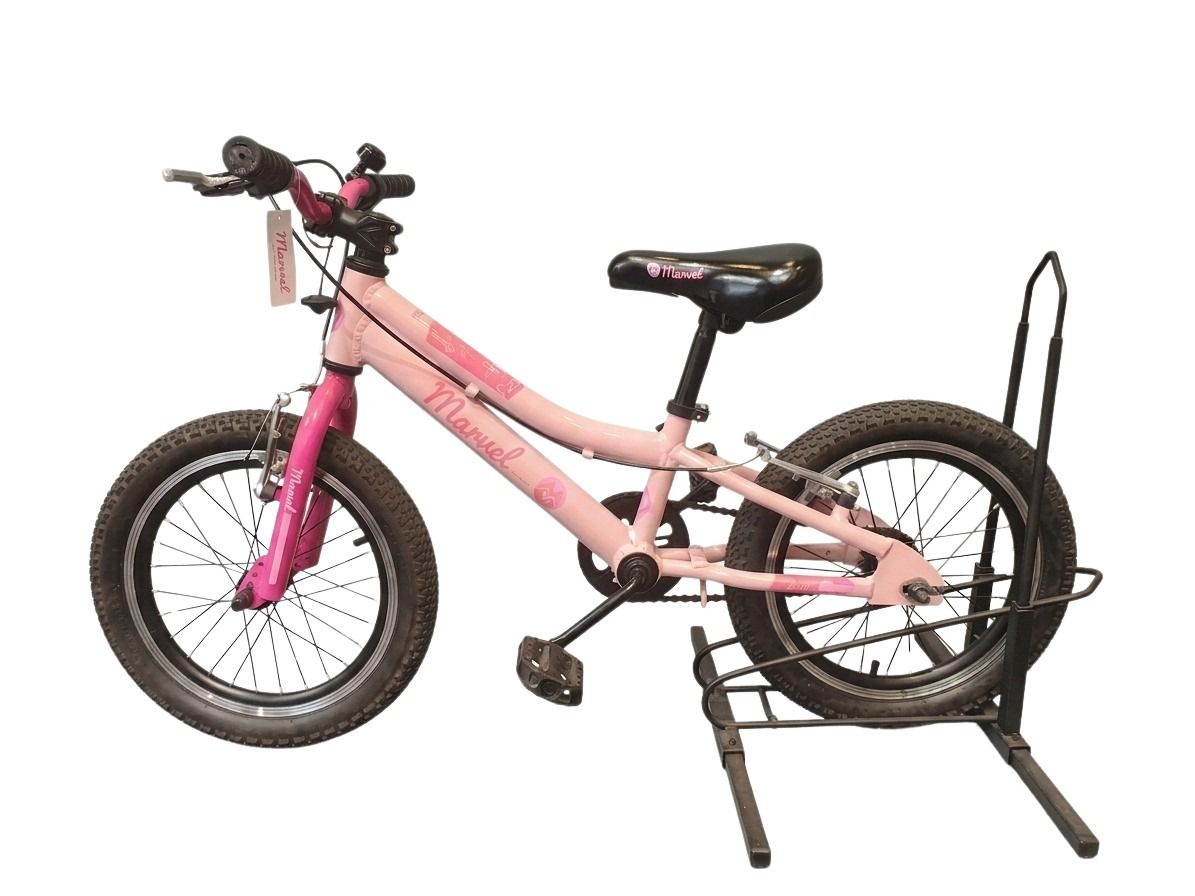 Pre-Owned Marvel Lana 16 Inch Junior Girls Bike 