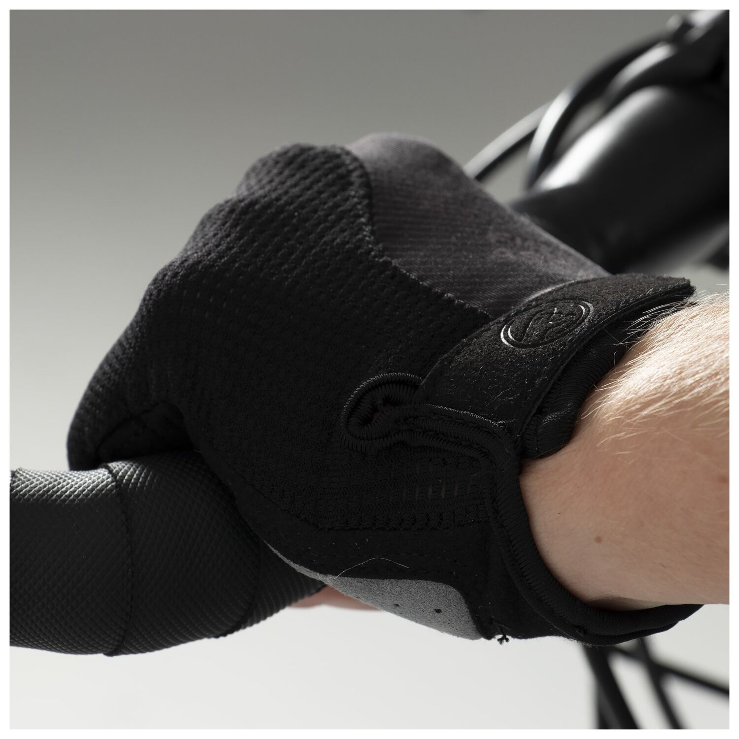 First Ascent Journey Short Finger Gloves 