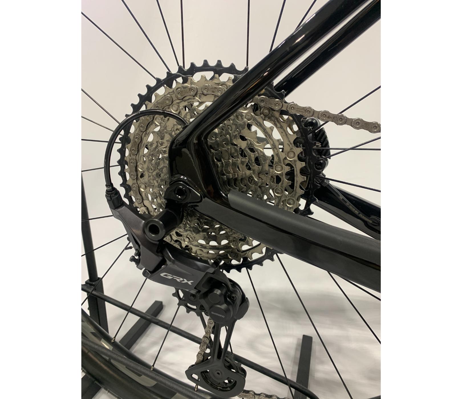Pre-Owned Merida Silex 7000 Carbon Gravel Bike - Small