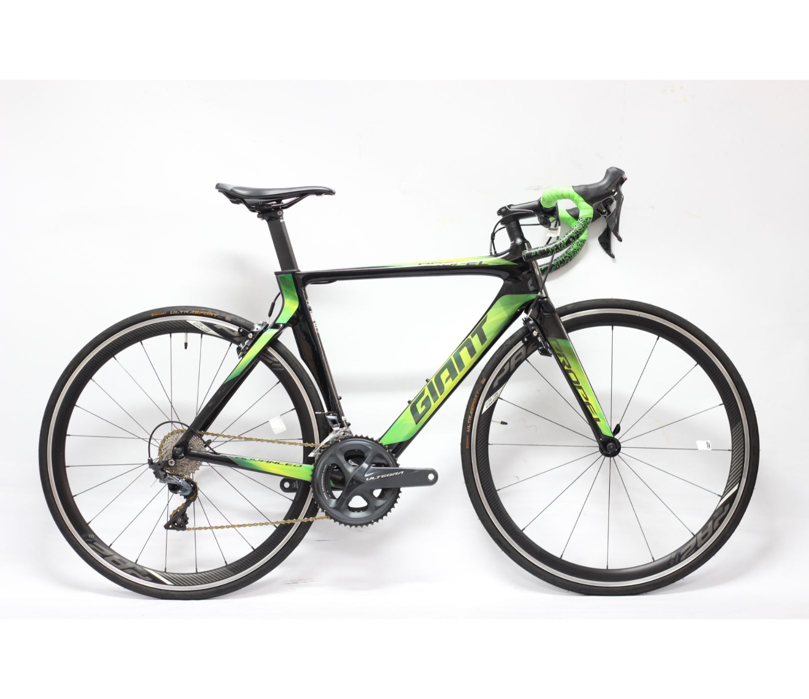 Pre-Owned Giant Propel Carbon Road Bike 