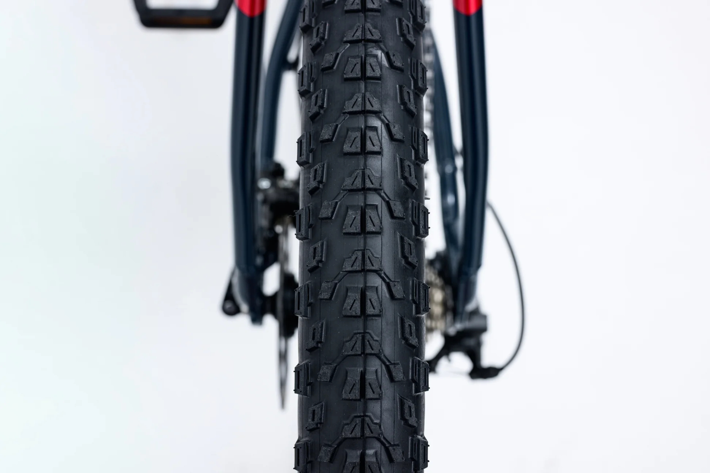Avalanche Reflex Team Aluminium Hardtail Mountain Bike 