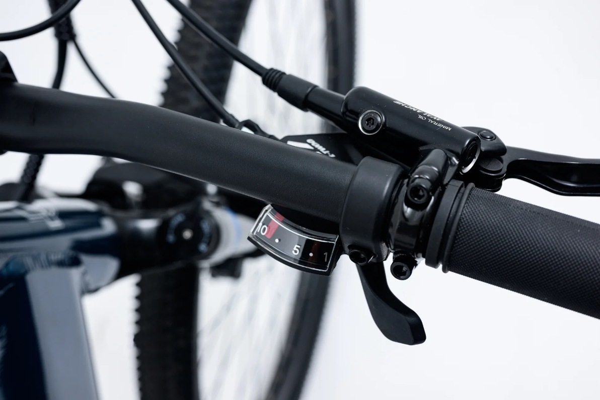 Avalanche MTE Aluminium Hardtail Mountain E-Bike 2026